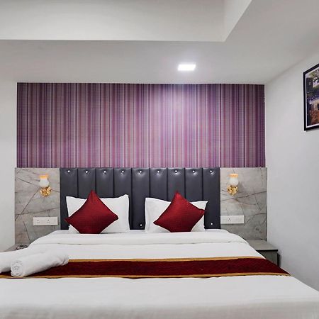 Hotel Orchard Park Pune Bagian luar foto