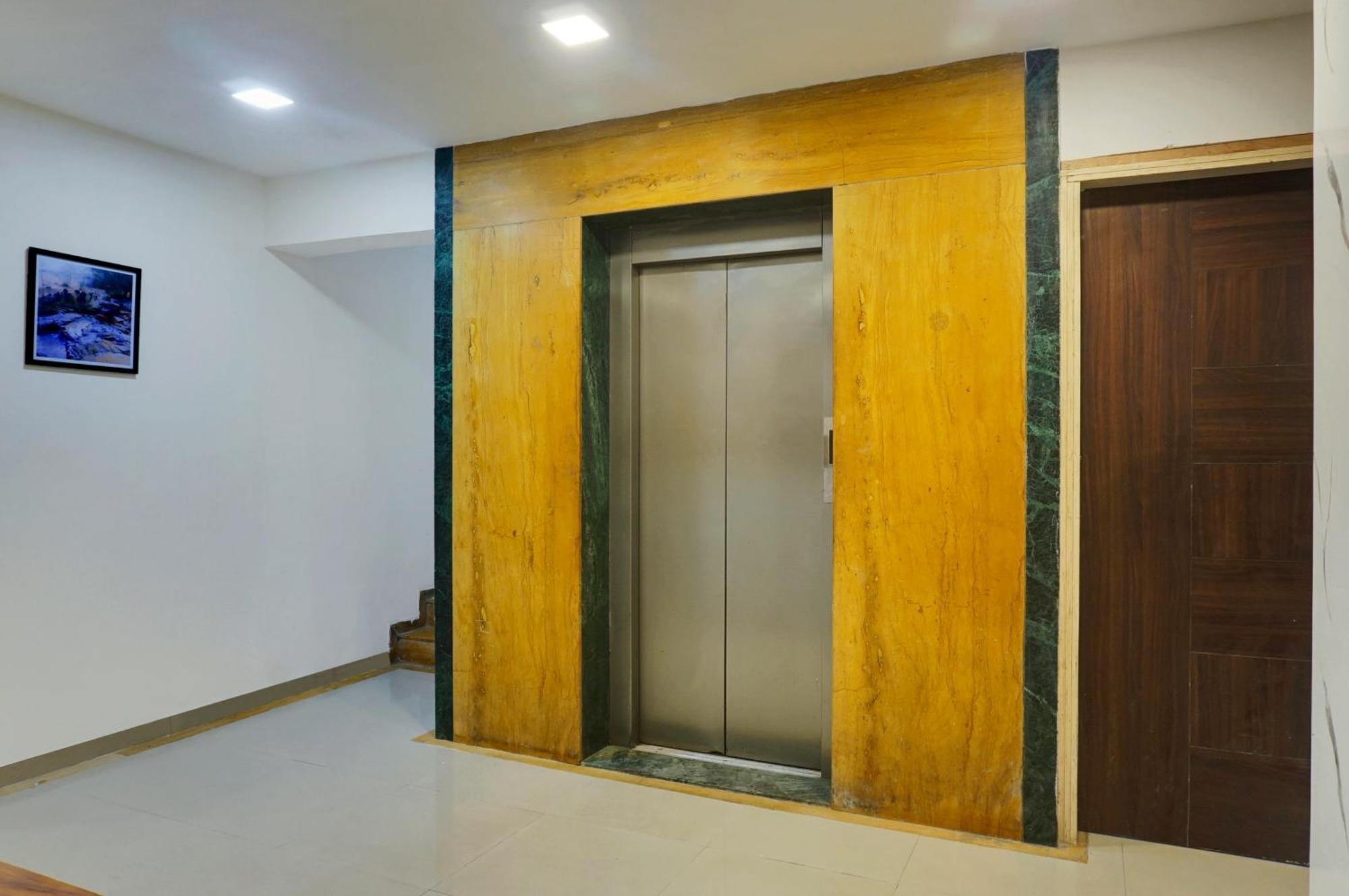 Hotel Orchard Park Pune Bagian luar foto