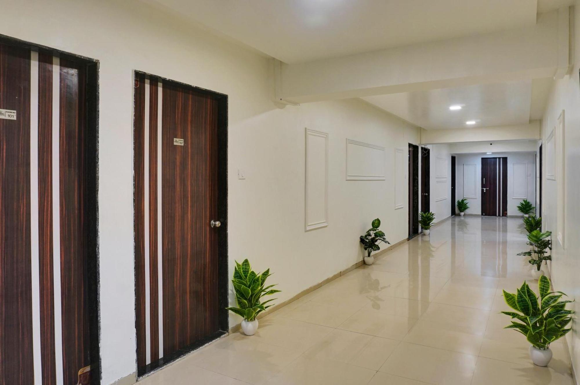 Hotel Orchard Park Pune Bagian luar foto
